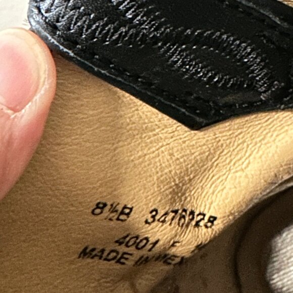 Frye Anna Leather Ankle Booties - Picture 7 of 12